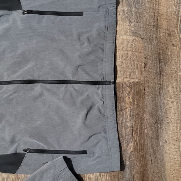 Very Gently Loved fall spring jacket by Old Navy active size medium unisex Gray - Picture 4 of 10